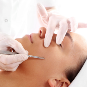 Dermaplaning Training Course
